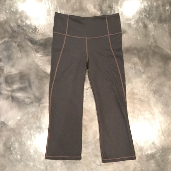 Lululemon Leggings - Cropped - Picture 2 of 6